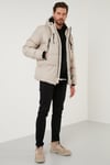 Kapüşonlu Suya ve Rüzgara Dayanıklı Soğuk Geçirmez Slim Fit Erkek Mont 5717101 TAŞ