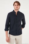 Keten Görünümlü Pamuklu Regular Fit Hakim Yaka Erkek Gömlek CF25S112637 LACİVERT