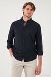 Keten Görünümlü Pamuklu Regular Fit Hakim Yaka Erkek Gömlek CF25S112637 LACİVERT