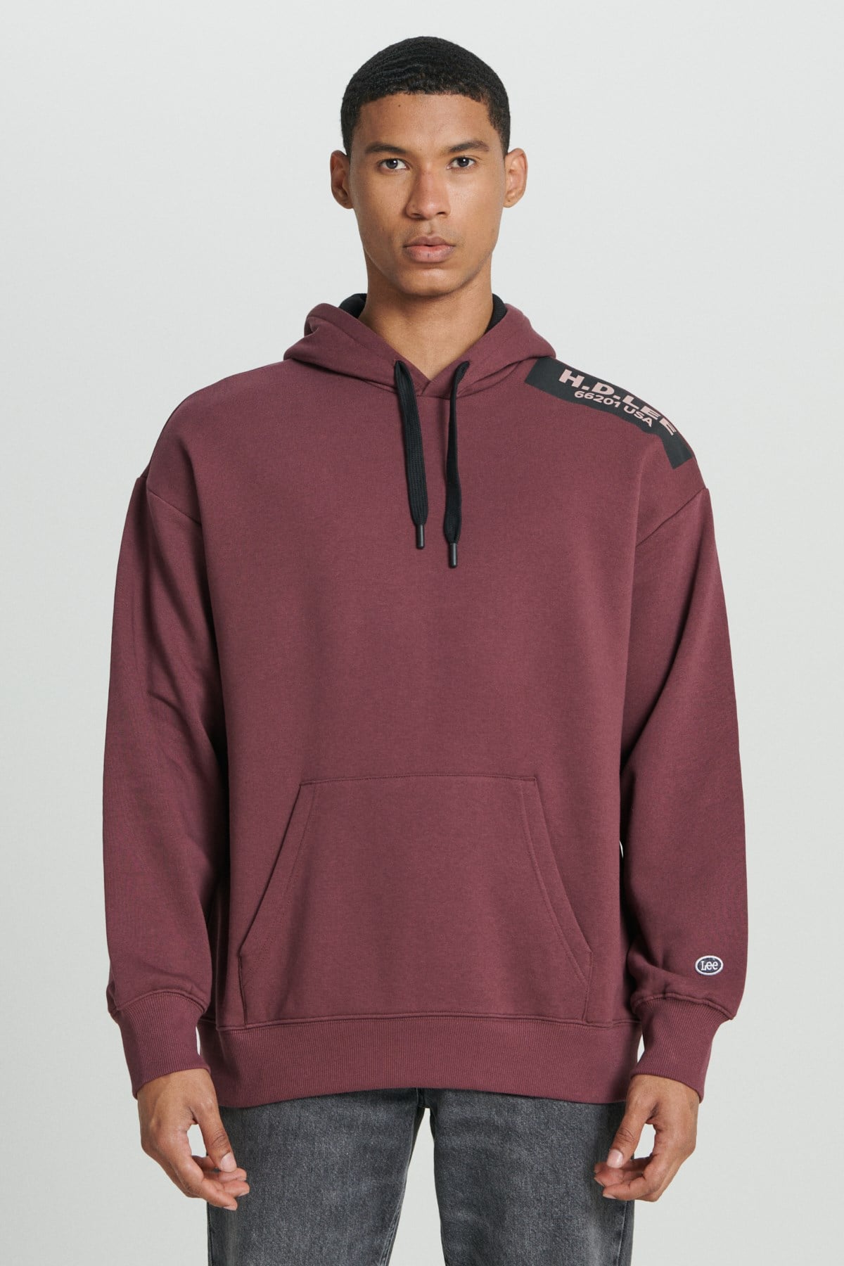 Lee Pamuklu Loose Fit Sırt Baskılı Şardonlu Kapüşon Yaka Erkek Sweat L232275 838 BORDO