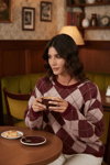 Lela Baklava Desenli Oversize Bisiklet Yaka Yumuşak Dokulu Bayan Kazak 4616262 BORDO
