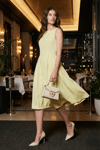 Lela Bisiklet Yaka Regular Fit Cepli Pileli Midi Bayan Elbise 6051963 SARI