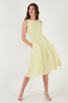 Lela Bisiklet Yaka Regular Fit Cepli Pileli Midi Bayan Elbise 6051963 SARI