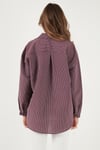 Lela Çizgili Oversize Fit Klasik Yaka Uzun Kollu Bayan Gömlek 6925437 BORDO