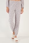 Lela Desenli Regular Fit Kapüşonlu Polar Bayan Pijama Takımı 6571001 GRİ