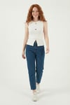 Lela Fittted Fit Bisiklet Yaka Aksesuar Detaylı Kadın Bluz 5866475 EKRU