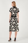 Lela Kemerli Regular Fit Midi Gömlek Bayan Elbise 66924552S4 EKRU-SİYAH