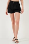 Lela Kırçıllı Regular Fit Cepli Kısa Bayan Şort 5866201 SİYAH
