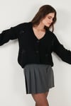 Lela Oversize Fit V Yaka Fiyonk Detaylı Düğmeli Bayan Hırka 4615577 SİYAH