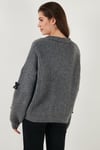 Lela Oversize Fit V Yaka Fiyonk Detaylı Düğmeli Bayan Hırka 4615577 ANTRASİT