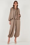 Lela Oversize Klasik Yaka Yarasa Kol Fermuarlı Saten Bayan Ceket 6839584 VİZON