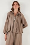 Lela Oversize Klasik Yaka Yarasa Kol Fermuarlı Saten Bayan Ceket 6839584 VİZON