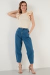 Lela Pamuklu Kolları Fırfırlı Slim Fit Bisiklet Yaka Kadın T Shirt 5864500 TAŞ