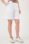Lela Pamuklu Loose Fit Pileli Kemerli Bermuda Kadın Şort 668YP5439 BEYAZ