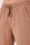 Lela Pamuklu Normal Bel Regular Fit Düz Paça Bayan Pantolon 668YP42282S4 CAMEL