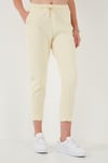Lela Pamuklu Normal Bel Regular Fit Düz Paça Kadın Pantolon 668YP42282S4 SARI