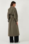 Lela Pamuklu Oversize Kruvaze Yaka Kol Apoletli Rüzgarlıklı Bayan Trençkot 6839637 HAKİ