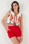 Lela Pamuklu Regular Fit Çiçekli Nakış İşlemeli Crop Bayan Yelek 676291 EKRU