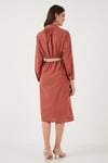 Lela Pamuklu Regular Fit Kemerli Midi Boy Gömlek Kadın Elbise 67810301 CAMEL
