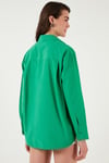 Lela Pamuklu Regular Fit Önü Kısa Arkası Uzun Oval Kesim Bayan Gömlek CF25S163867 BENETTON