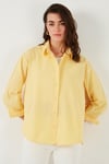 Lela Pamuklu Regular Fit Önü Kısa Arkası Uzun Oval Kesim Bayan Gömlek CF25S163867 LİMON