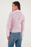 Lela Pamuklu Regular Fit Uzun Kollu Bağlama Detaylı Bayan Gömlek 65200538 PEMBE