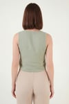 Lela Pamuklu Regular Fit V Yaka Düğme Detaylı Yazlık Bluz Kadın Yelek 5866661 Olive