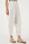Lela Pamuklu Relaxed Fit Normal Bel Daralan Paça Kadın Pantolon 668YP5198 TAŞ