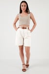 Lela Pamuklu Relaxed Fit Yüksel Bel Kemerli Gabardin Short Bayan Şort 668YP4710 BEYAZ