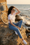 Lela Pamuklu Slim Fit Bisiklet Yaka Minimal İşleme Detaylı Bayan T Shirt 5866398 BEYAZ