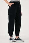 Lela Pamuklu Standart Fit Normal Bel Lastikli Paça Kemerli Jogger Bayan Pantolon 668YP5045 SİYAH