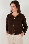Lela Premium Regular Fit Bisiklet Yaka Düğmeli Dokulu Triko Bayan Hırka 680HI00337 KAHVE