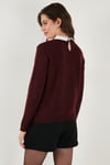 Lela Premium Regular Fit Gömlek Yaka Yumuşak Dokulu Fiyonk Detaylı Taşlı Bayan Kazak 680KZ00035 BORDO