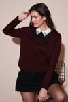 Lela Premium Regular Fit Gömlek Yaka Yumuşak Dokulu Fiyonk Detaylı Taşlı Bayan Kazak 680KZ00035 BORDO
