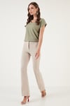 Lela Rahat Kesim Esnek V Yaka Kadın Bluz 5865039 Olive