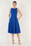 Lela Regular Fit Bisiklet Yaka Cepli Pileli Midi Boy Abiye Kadın Elbise 6111963 SAKS