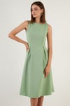 Lela Regular Fit Bisiklet Yaka Cepli Pileli Midi Boy Abiye ve Mezuniyet Kadın Elbise 6111963 MİNT