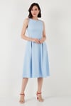 Lela Regular Fit Bisiklet Yaka Cepli Pileli Midi Boy Abiye Kadın Elbise 6111963 BEBE MAVİ