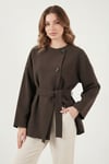 Lela Regular Fit Bisiklet Yaka Kemer Detaylı Bayan Trençkot 6927672 KAHVE