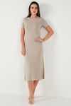 Lela Regular Fit Bisiklet Yaka Yırtmaç Detaylı Midi Kadın Elbise 5866165 TAŞ