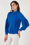 Lela Regular Fit Dikiş Detaylı Düz Yaka Balon Kol Bayan Gömlek 611GO00003 SAKS