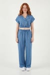 Lela Regular Fit Kruvaze Yaka Düğme Detaylı Crop Bayan Takım 5866446 MAVİ