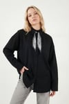 Lela Relaxed Fit Fular Detaylı Klasik Yaka Göğüs Cepli Bayan Gömlek 6925427 SİYAH