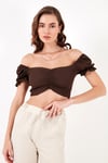 Lela Slim Fit Büzgü Detaylı Kalp Yaka Crop Bayan Bluz 5865601 KAHVE