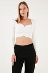 Lela Slim Fit Kalp Yaka Önü Büzgülü Crop Bayan Bluz 5865401 BEYAZ