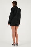 Lela Taşlı Regular Fit Broş Detaylı Ceket-Şort Etek Bayan Takım 6839618 SİYAH
