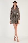 Lela V Yaka Regular Fit Gipeli Düğme Detaylı Şifon Mini Abiye Bayan Elbise 611EL01433 LEOPAR