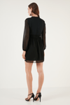 Lela V Yaka Regular Fit Gipeli Düğme Detaylı Şifon Mini Abiye Bayan Elbise 611EL01433 SİYAH
