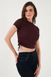 Lela Yanlardan Büzgülü Kısa Kollu Crop Kadın Bluz 5864010 VİŞNE