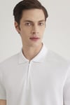 Mavi % 100 Pamuk Regular Fit Fermuarlı Erkek Polo Yaka T Shirt 0612525-620 BEYAZ